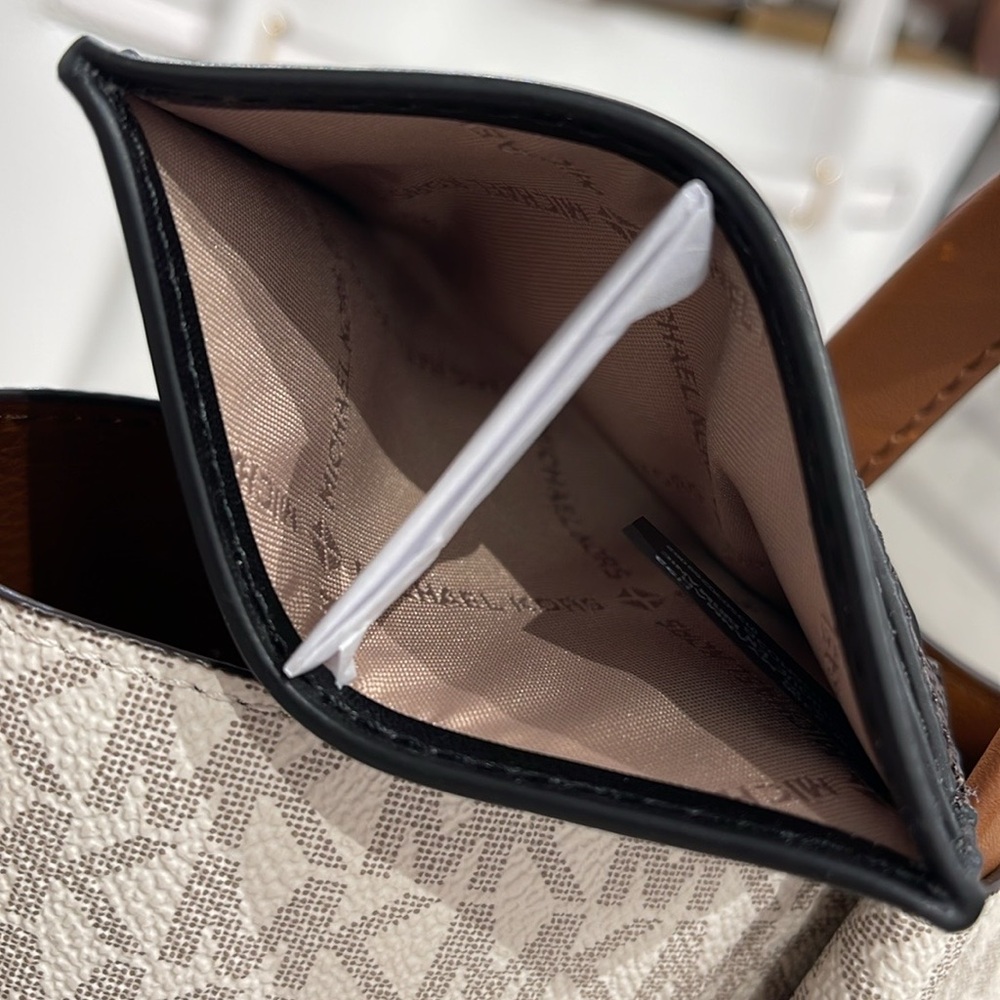 MICHAEL KORS Reed Large Card Holder Case Wallet 
Brown /Black MK Signature NWT - Picture 15 of 16